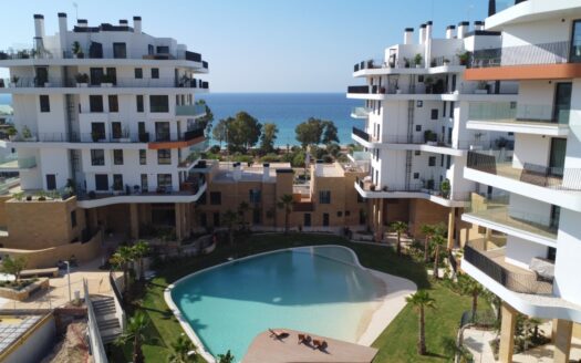 Modern ground floor apartment near by the sea in Villajoyosa