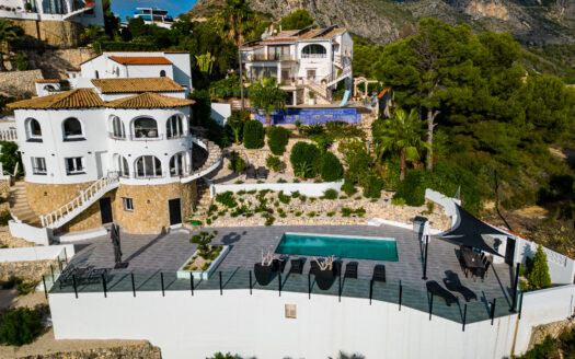 Refurbished Villa with amazing views in Calpe