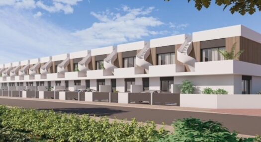 Modern townhouses in the centre of Pilar de la Horadada