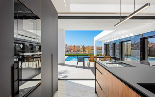 Luxury One-Level Villas on La Finca Golf Resort – Algorfa