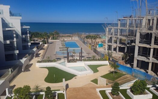 First line beach apartments in Dénia