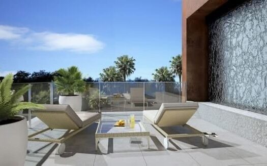 Modern villas in Daya Nueva