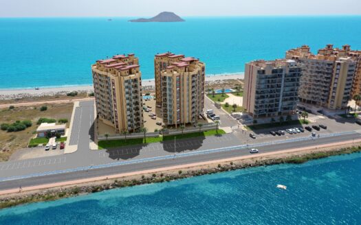 First line beachfront apartments in La Manga