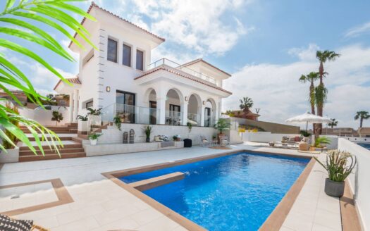 Key ready Luxury Villa in Don Pepa – Ciudad Quesada